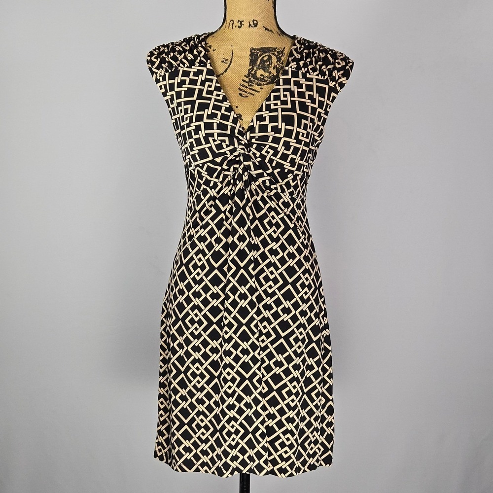 Kiara Women Sheath‎ Dress Small Black Beige Geometric Knot Front Professional